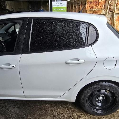 PEUGEOT 208 1 PHASE 2