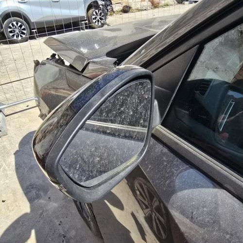 PEUGEOT 2008 2