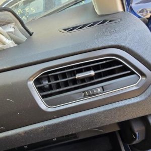VOLKSWAGEN T-ROC PHASE 1
