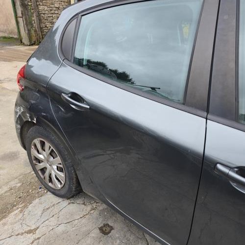 PEUGEOT 208 1 PHASE 2