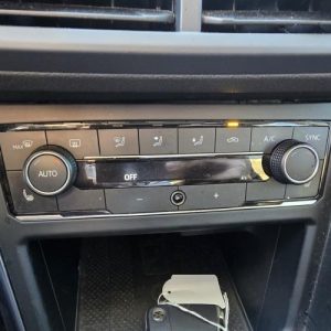 VOLKSWAGEN POLO 6 PHASE 1