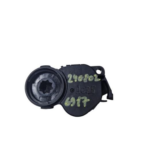 PEUGEOT 2008 1 PHASE 1