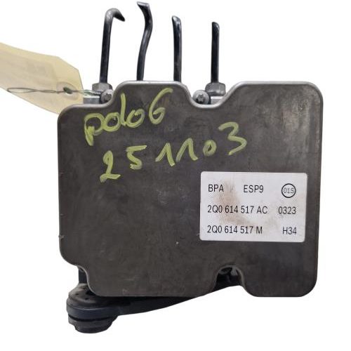 VOLKSWAGEN POLO 6 PHASE 1