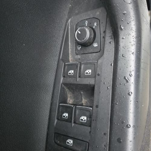 VOLKSWAGEN POLO 6 PHASE 1